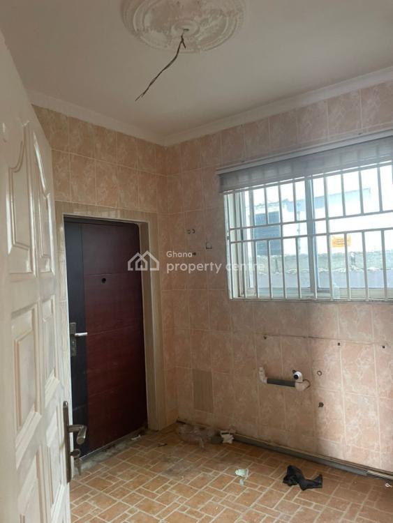 Executive 4 Bedroom House Self Compound at Paraku Estate, Dome, Ga East Municipal, Accra, House for Rent