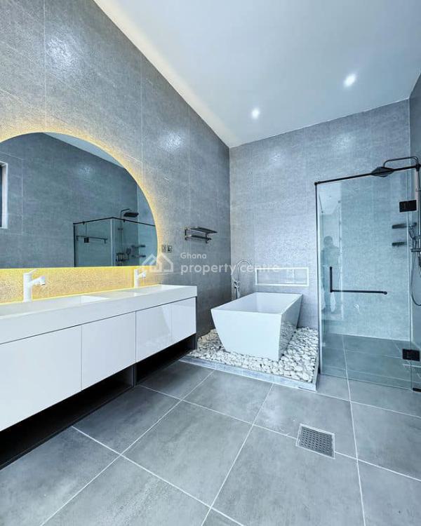 Executive 4 Bedrooms Detached House with Pool & Bq at East Legon, East Legon, Accra, House for Sale