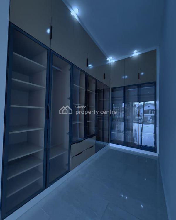 Executive 4 Bedrooms Detached House with Pool & Bq at East Legon, East Legon, Accra, House for Sale