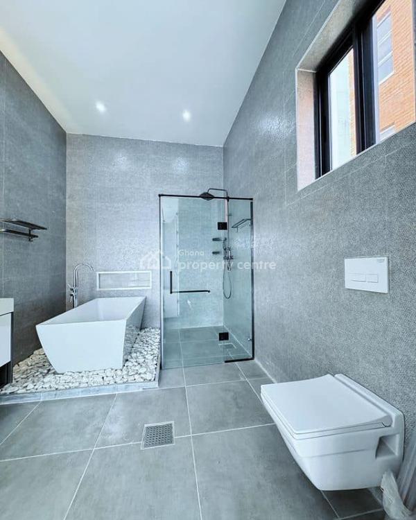 Executive 4 Bedrooms Detached House with Pool & Bq at East Legon, East Legon, Accra, House for Sale