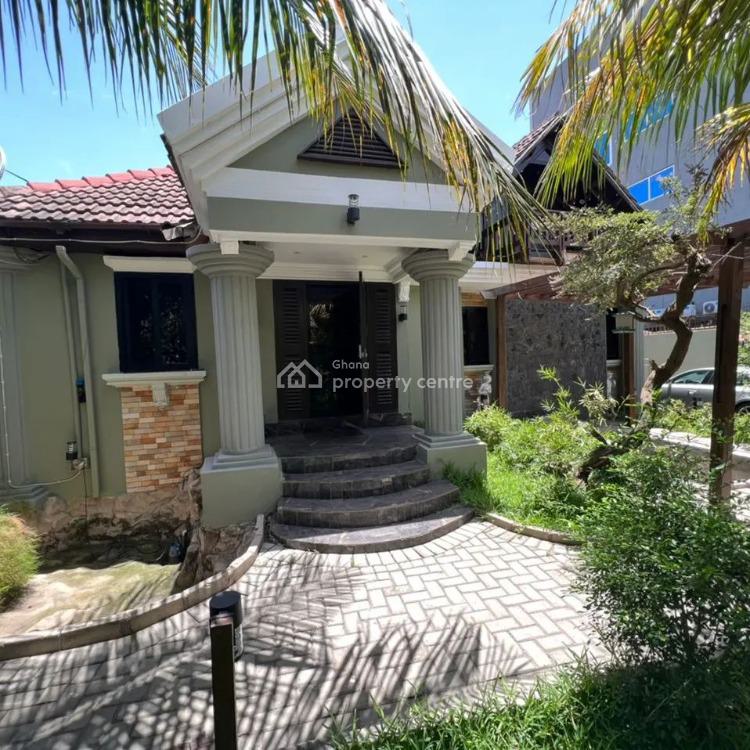 Executive 5 Bedroom Semi Furnished House Self Compound at Osu, Osu, Accra, House for Rent