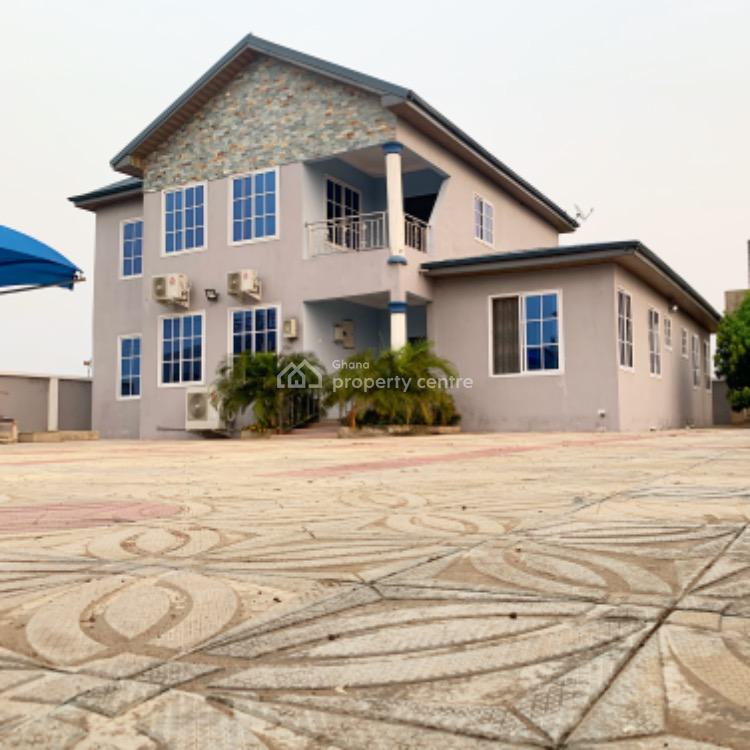 For Rent Luxury 5 Bedroom Duplex House, Near Central University