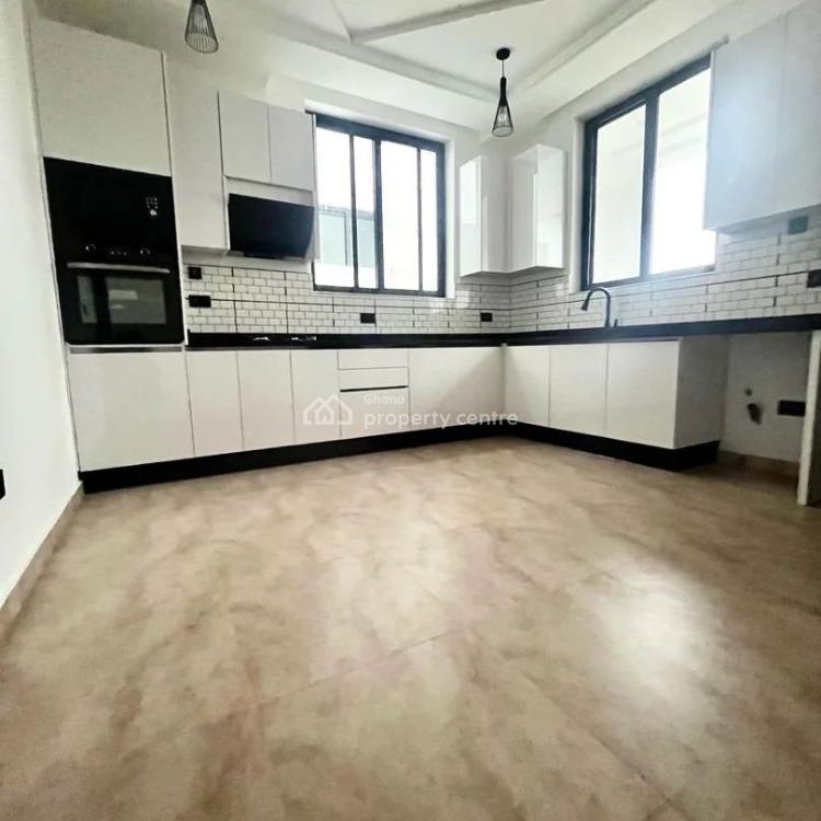 Executive 6 Bedrooms House at Haatso, Haatso, Ga East Municipal, Accra, House for Rent