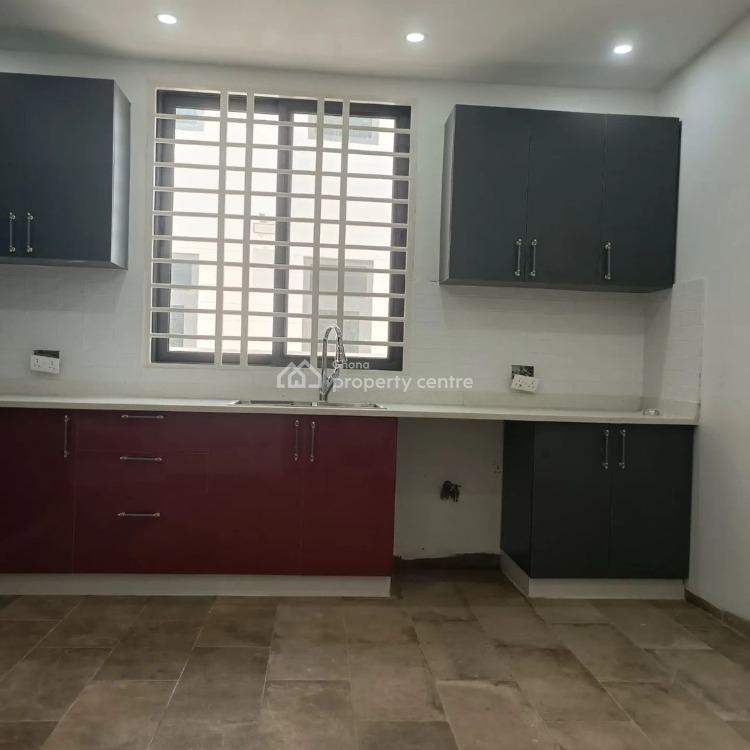 Executive Newly Built All Ensuite 5 Bedrooms House at Adenta Pantang, Adenta Municipal, Accra, House for Sale
