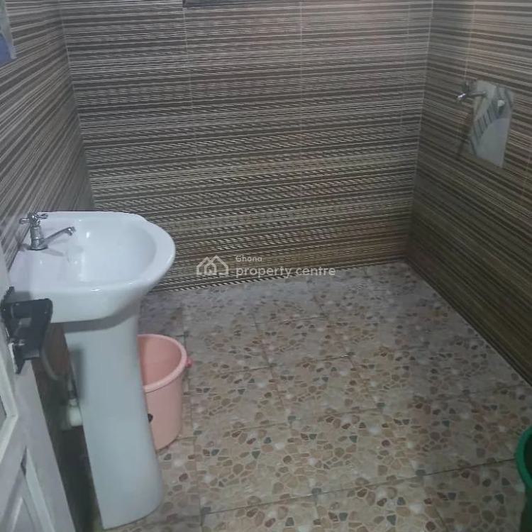 Executive 3 Bedrooms Self Compound House at Mccarthy Hills Down Weija, Weija, Ga South Municipal, Accra, House for Rent