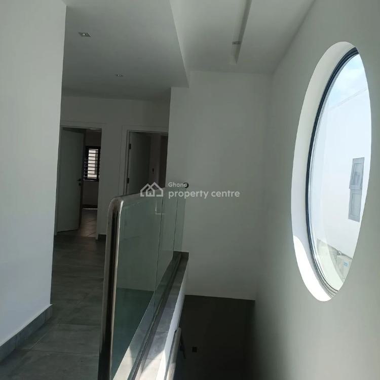 Executive All Ensuite 4bedrooms Self Compound House with Bq at Oyarifa, Oyarifa, La Nkwantanang Madina Municipal, Accra, House for Rent