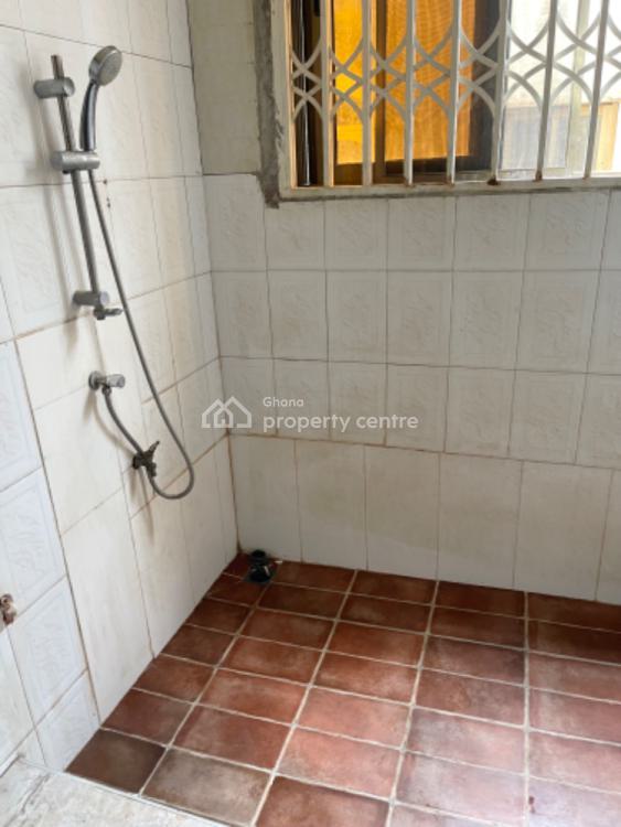 For Rent Spacious Single Room Self, Mile 7, Achimota, Accra 1 Beds