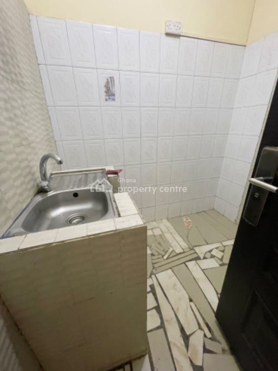 For Rent Spacious Single Room Self, Mile 7, Achimota, Accra 1 Beds