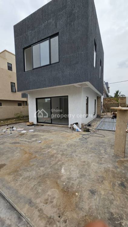Executive 3 Bedrooms Townhouse at Haatso-bohye (close to Academic Uni), Haatso, Ga East Municipal, Accra, Townhouse for Sale