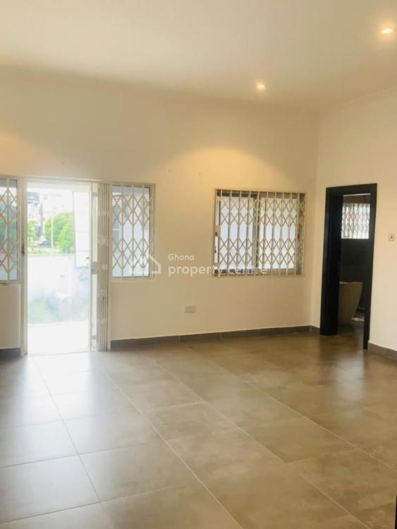 5 Bedroom Pool House - Modern, Cantonments, Accra, House for Rent