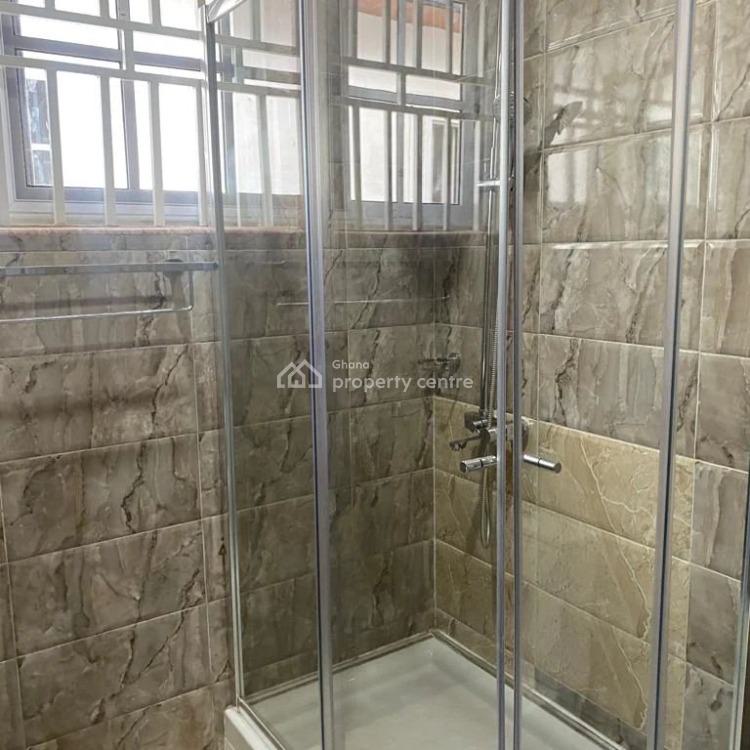 Executive 4 Bedrooms House at Ogbojo, Ogbojo, Adenta Municipal, Accra, House for Rent