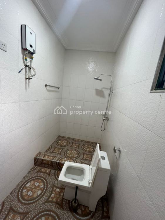 Executive Chamber and Hall Self Contain at Ablekuma Fanmilk Junction, Ablekuma South, Accra Metropolitan, Accra, Apartment for Rent