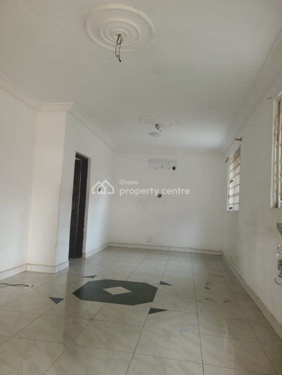 Executive 2 Bedrooms House with 3 Washrooms at Pillar 2, Dome, Ga East Municipal, Accra, House for Rent