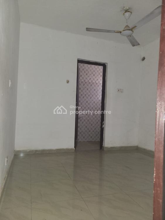 Executive 2 Bedrooms House with 3 Washrooms at Pillar 2, Dome, Ga East Municipal, Accra, House for Rent