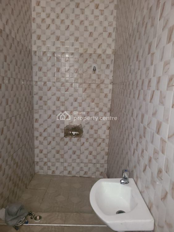Executive 2 Bedrooms House with 3 Washrooms at Pillar 2, Dome, Ga East Municipal, Accra, House for Rent