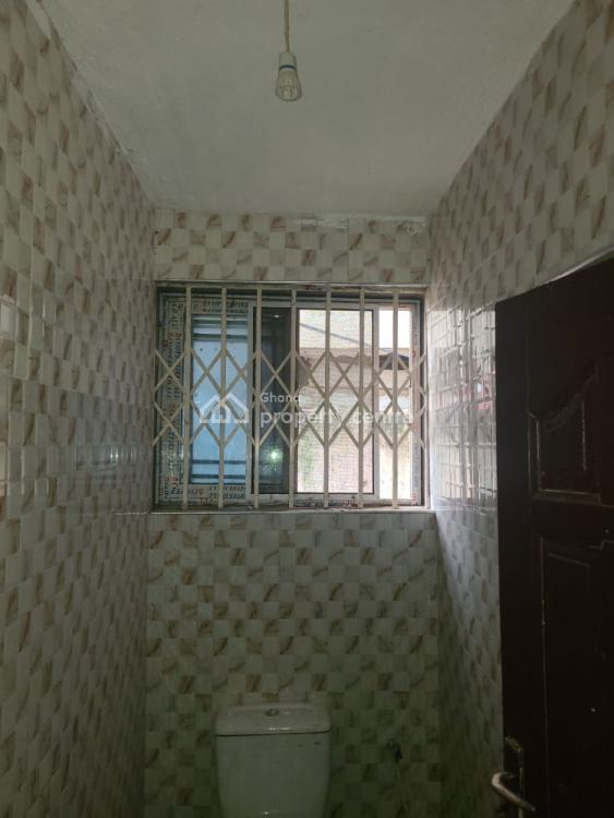 Executive 2 Bedrooms House with 3 Washrooms at Pillar 2, Dome, Ga East Municipal, Accra, House for Rent
