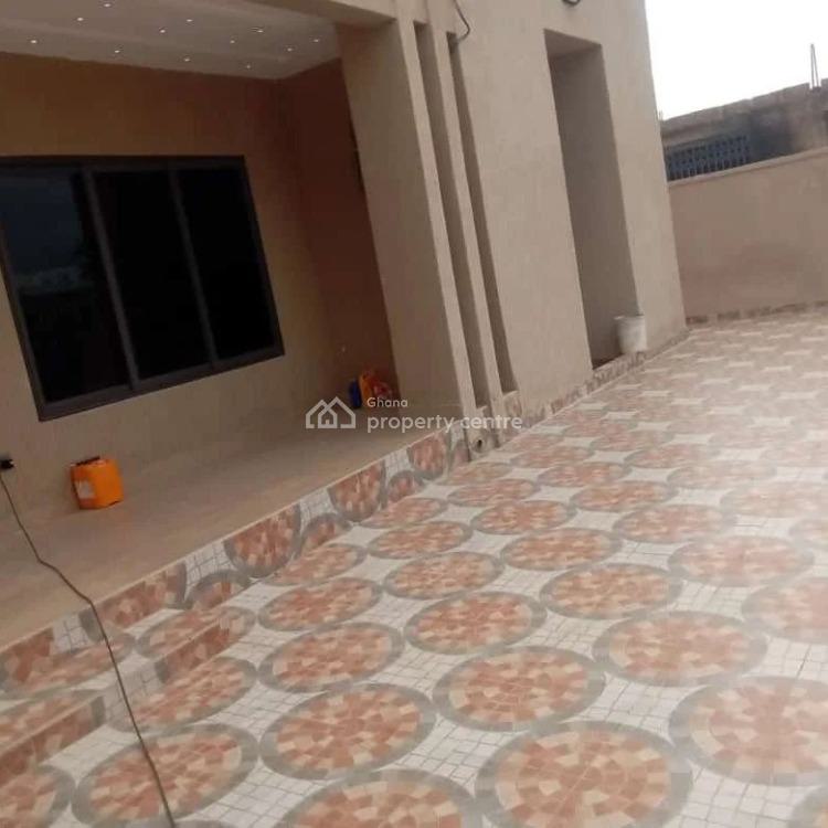Executive 3 Bedrooms House at Ablekuma Ga Odumase Area, Ablekuma South, Accra Metropolitan, Accra, House for Sale