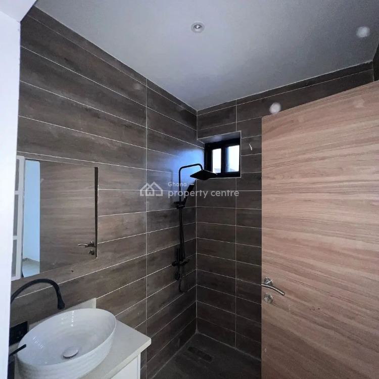 Executive 3 Bedrooms Semi-detached House at Ashongman - Haatso, Haatso, Ga East Municipal, Accra, House for Sale