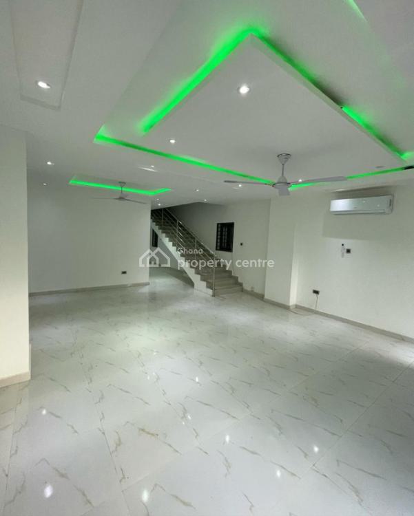 Executive 3 Bedroom House at Oyarifa, Oyarifa, La Nkwantanang Madina Municipal, Accra, House for Sale