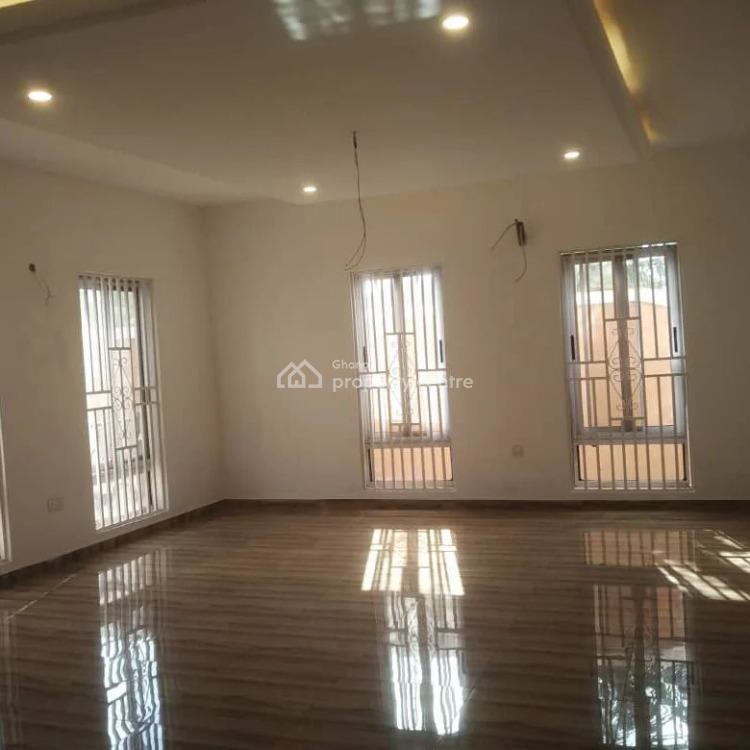 Executive 7 Bedrooms  House at Tema Community 26, Tema, Accra, House for Sale