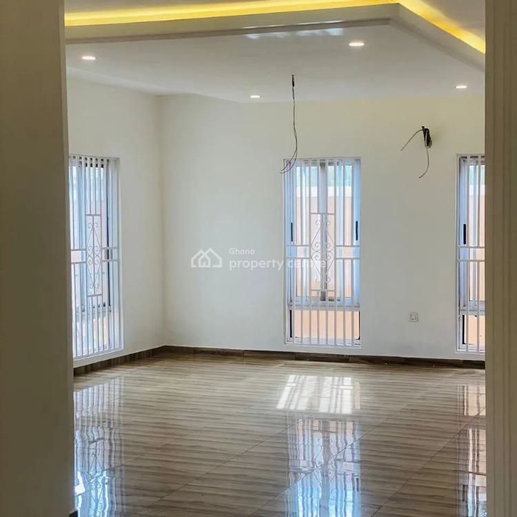 Executive 7 Bedrooms  House at Tema Community 26, Tema, Accra, House for Sale