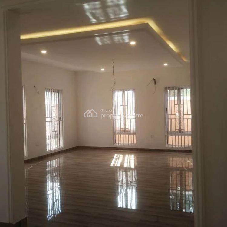 Executive 7 Bedrooms  House at Tema Community 26, Tema, Accra, House for Sale