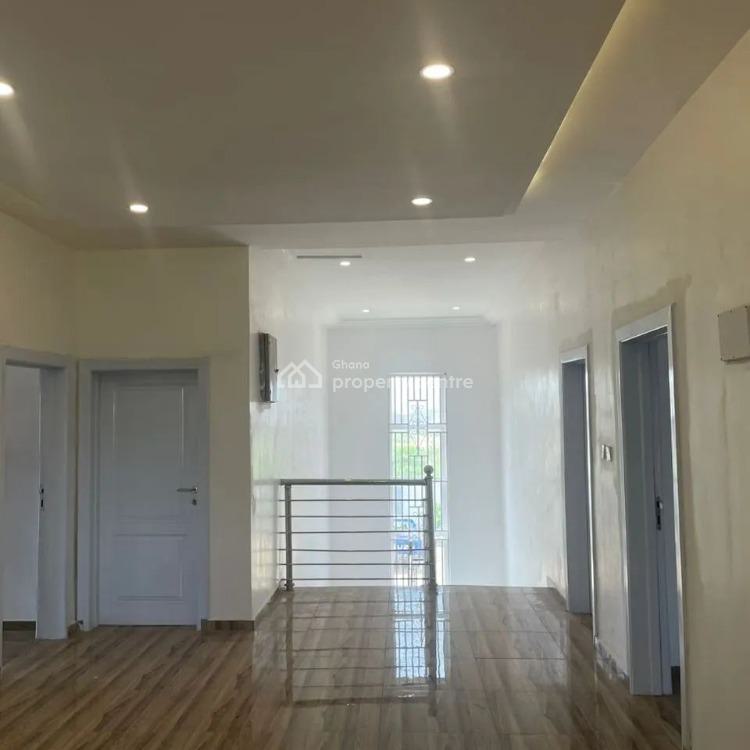 Executive 7 Bedrooms  House at Tema Community 26, Tema, Accra, House for Sale