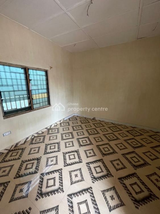 For Rent Chamber And Hall, Agric Akyeremade, Kumasi Metropolitan, Ashanti 1 Beds, 1 Baths