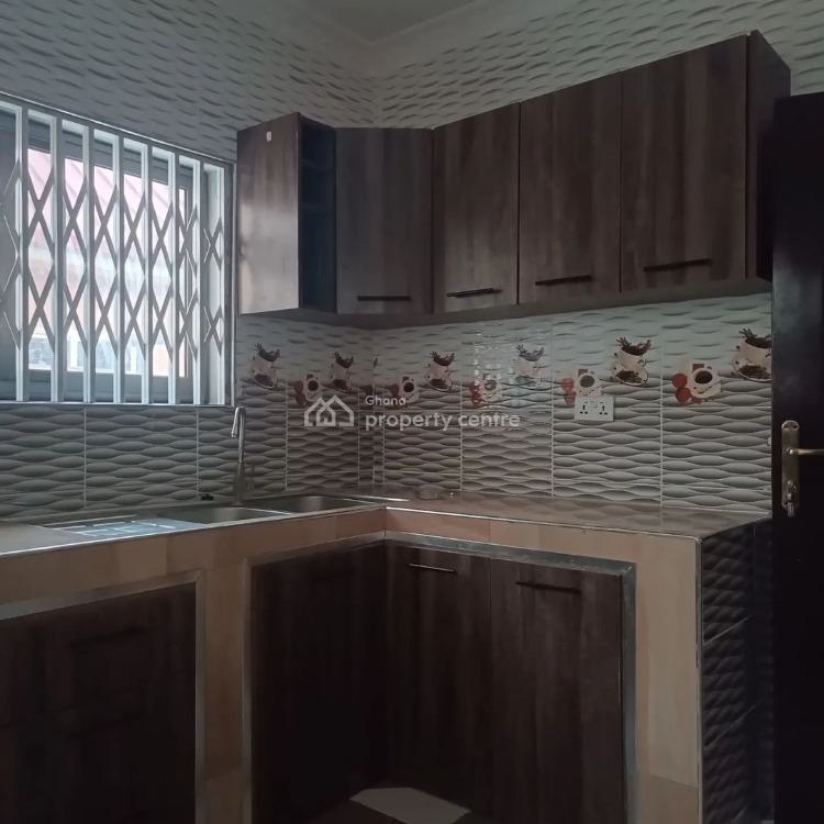 Executive 2 Bedrooms House at Oyarifa, Oyarifa, La Nkwantanang Madina Municipal, Accra, House for Sale