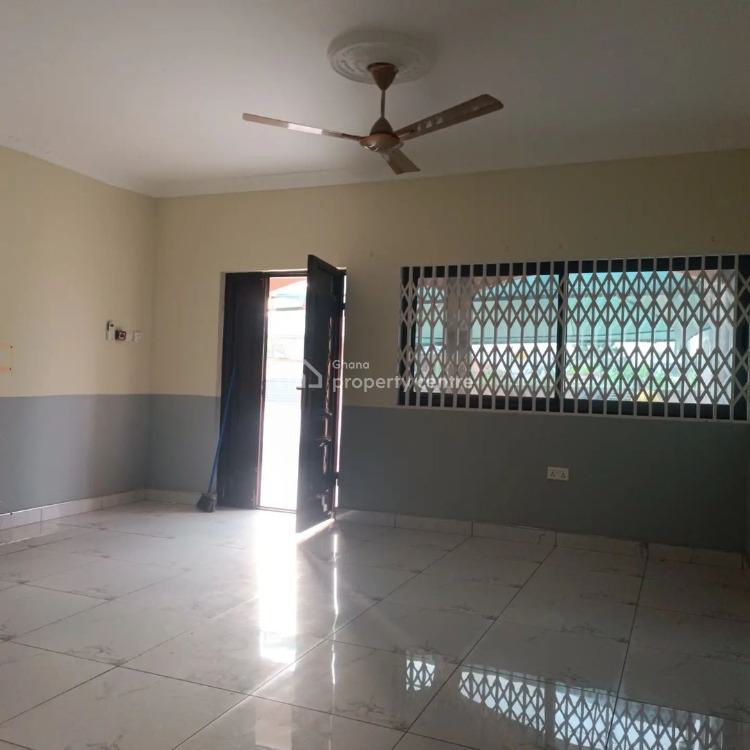 Executive 2 Bedrooms House at Oyarifa, Oyarifa, La Nkwantanang Madina Municipal, Accra, House for Sale