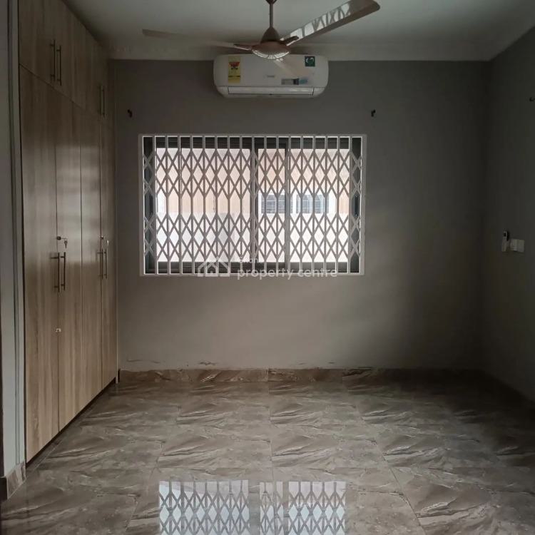 Executive 2 Bedrooms House at Oyarifa, Oyarifa, La Nkwantanang Madina Municipal, Accra, House for Sale
