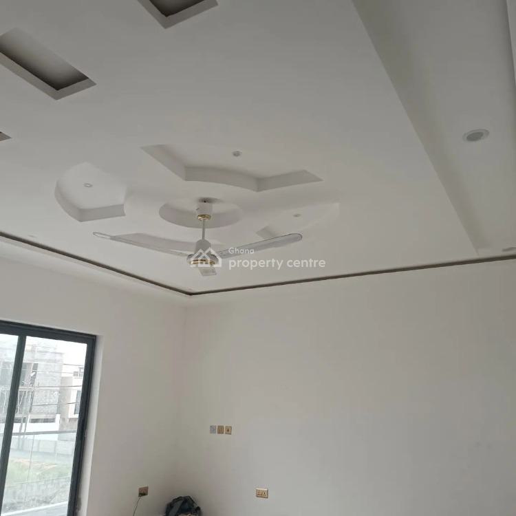 Executive Ensuite 4 Bedrooms House at Oyarifa, Oyarifa, La Nkwantanang Madina Municipal, Accra, House for Sale