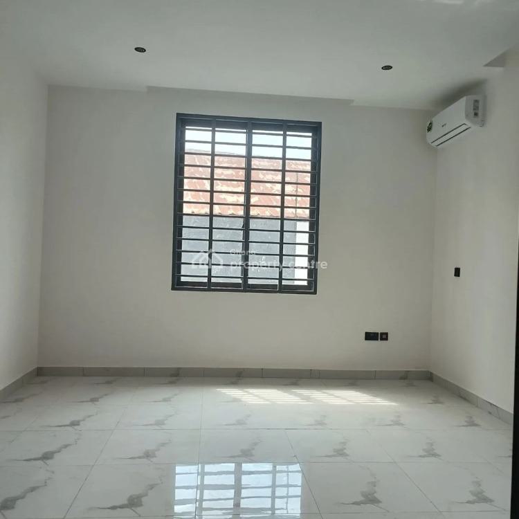 Executive 5 Bedrooms House at Oyarifa, Oyarifa, La Nkwantanang Madina Municipal, Accra, House for Sale