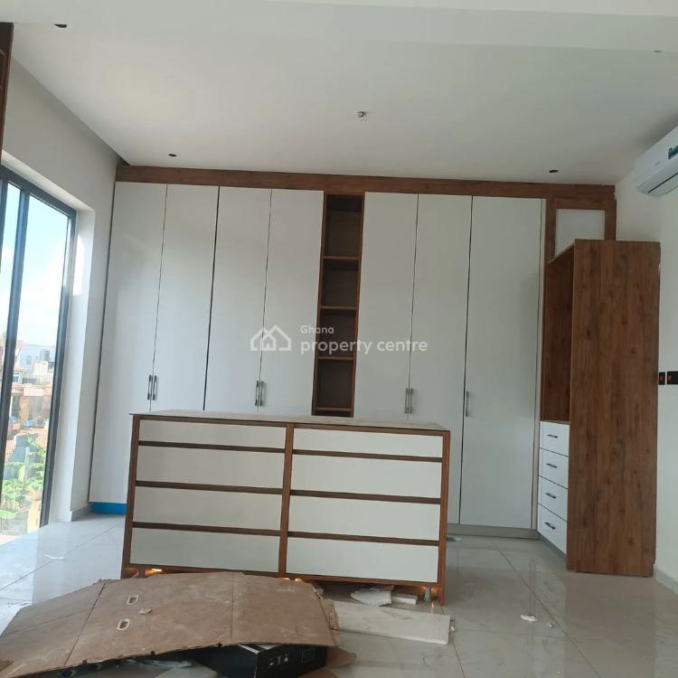 Executive 5 Bedrooms House at Adenta, Adenta Municipal, Accra, House for Sale