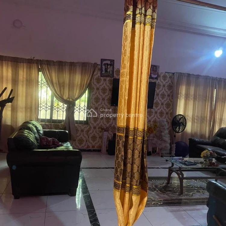 Executive 3 Bedrooms Storey Building House at Oyibi ( Bawaleshie), Oyibi, Accra, House for Sale