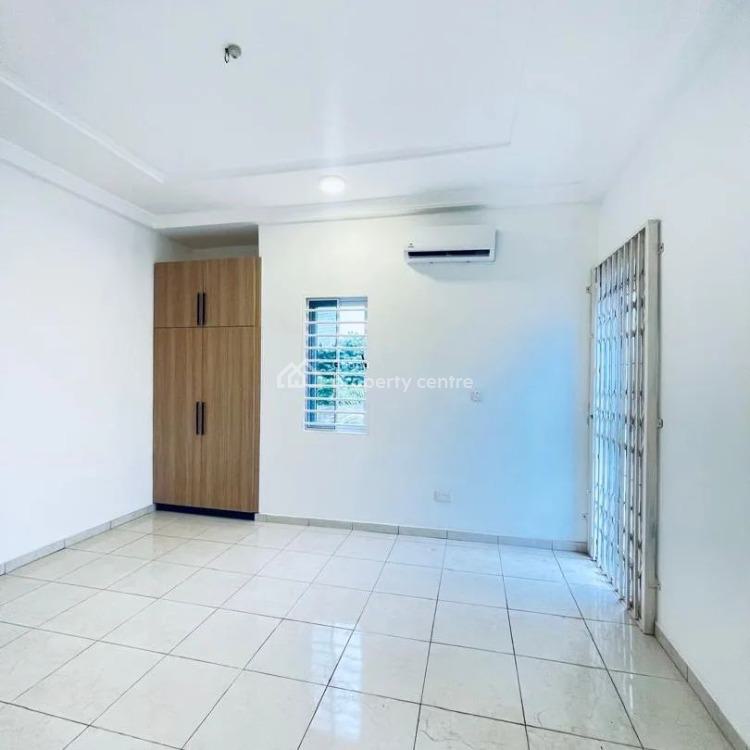 Executive 4 Bedrooms House at Lakeside Estate, Ashaley Botwe, Adenta Municipal, Accra, House for Sale