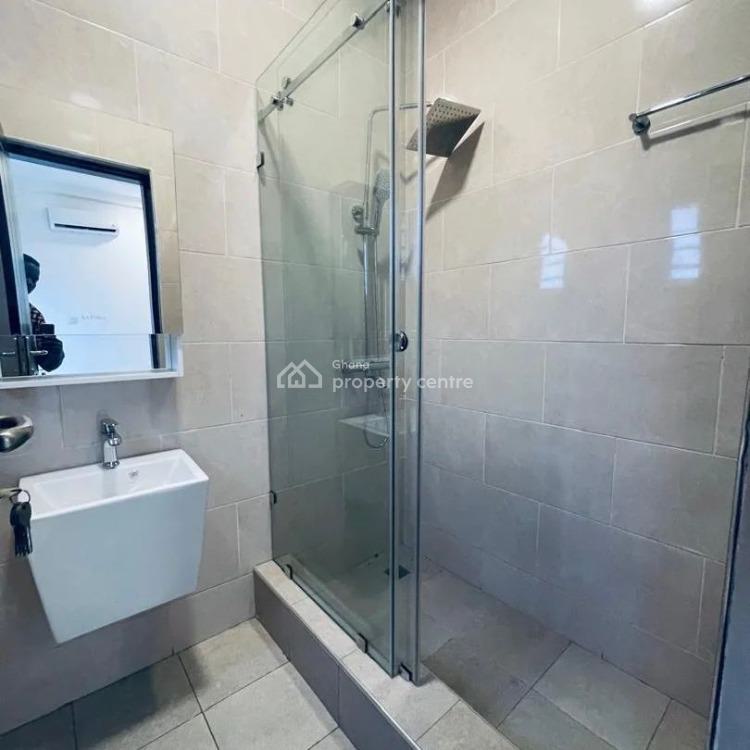 Executive 4 Bedrooms House at Lakeside Estate, Ashaley Botwe, Adenta Municipal, Accra, House for Sale