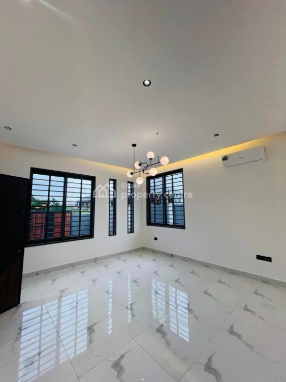 Executive 4 Bedrooms House with Boys Quaters at Adenta Oyarifa, Adenta Municipal, Accra, House for Sale