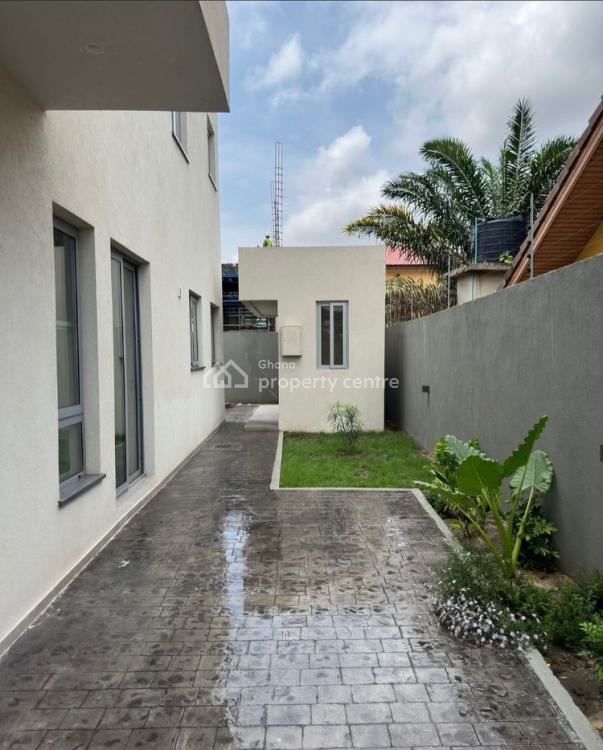 Executive Newly Built 4 Bedroom House at Shiashie, East Legon, East Legon, Accra, House for Rent