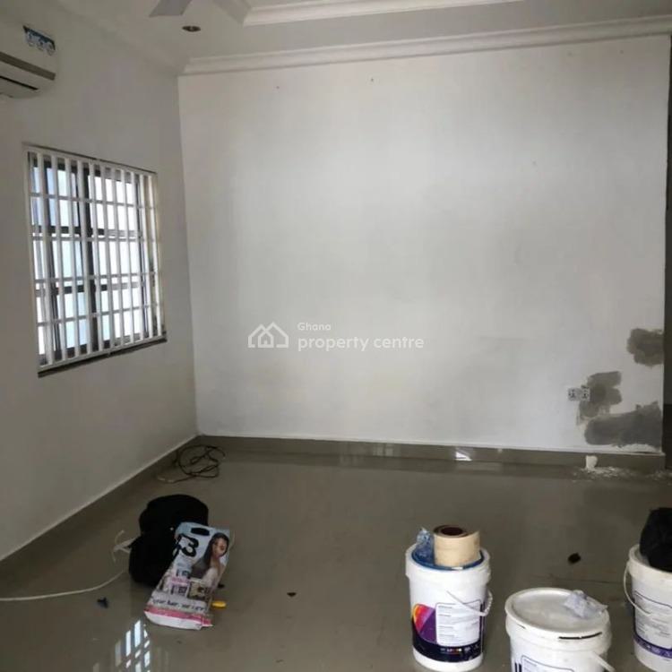 Executive 3 Bedroom Self Compound House at Madina Estate, La Nkwantanang Madina Municipal, Accra, House for Rent