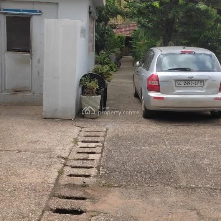 Old 4 Bedrooms House on 3 Plots of Land at  East Legon, East Legon, Accra, House for Sale