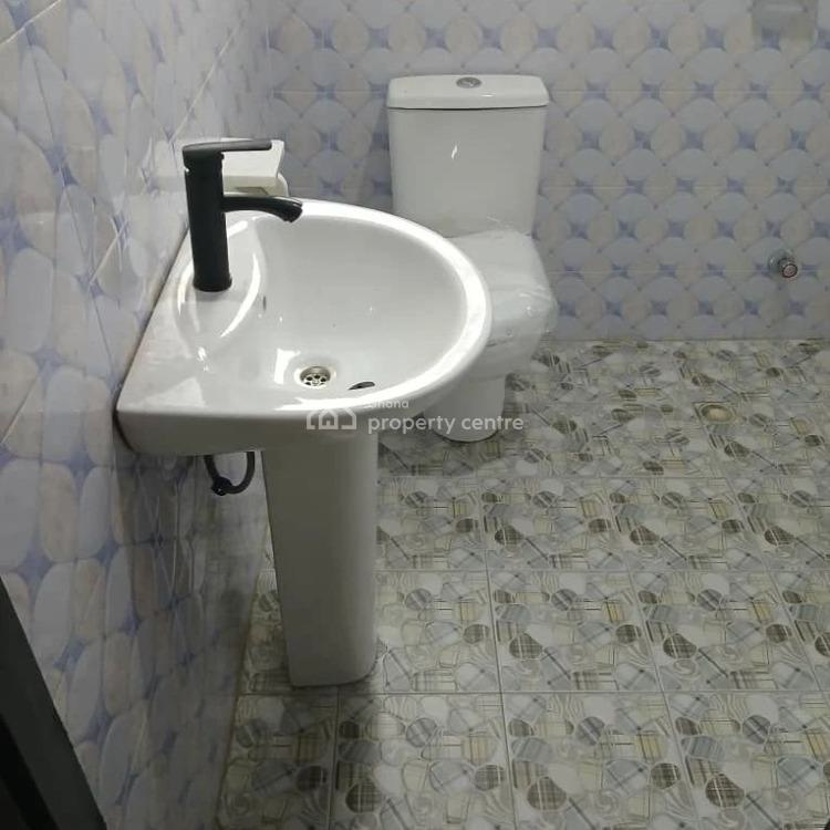 Executive Newly Built Chamber $ Hall Self Contained at Mccarthy Hills, Mccarthy Hill, Ga South Municipal, Accra, Apartment for Rent