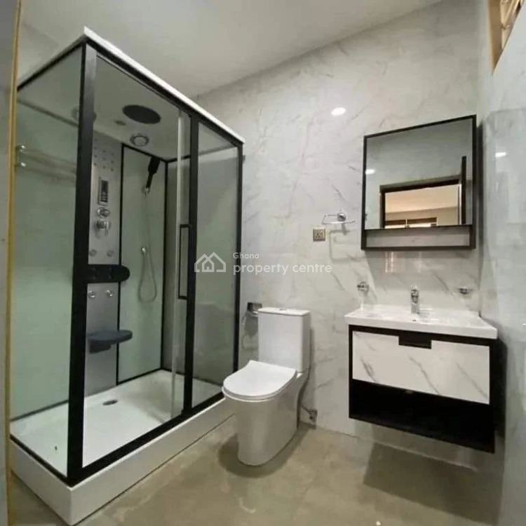 Executive 2 Bedrooms House in Mini Gated Community at Madina, Madina, La Nkwantanang Madina Municipal, Accra, House for Rent