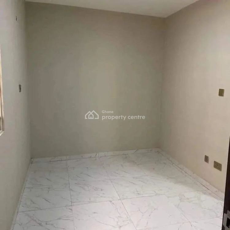 Executive 2 Bedrooms House in Mini Gated Community at Madina, Madina, La Nkwantanang Madina Municipal, Accra, House for Rent