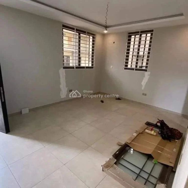 Executive 2 Bedrooms House in Mini Gated Community at Madina, Madina, La Nkwantanang Madina Municipal, Accra, House for Rent