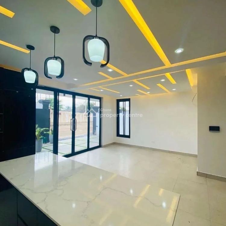 Executive 3 Bedrooms House with a Rooftop Space, Ashaley Botwe, Adenta Municipal, Accra, House for Sale