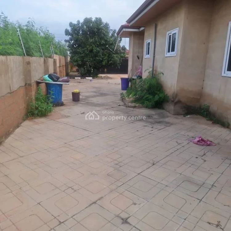 Executive 4 Bedrooms, Pokuase (pokoasi), Ga West Municipal, Accra, House for Sale
