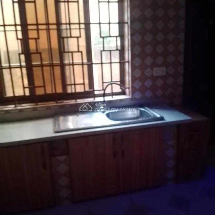 Executive Chamber and Hall Self Contain at Madina Social Welfare Down, Madina, La Nkwantanang Madina Municipal, Accra, Apartment for Rent
