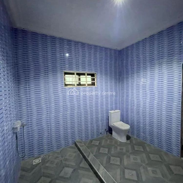 Executive 3 Bedrooms House at Oyarifa, Oyarifa, La Nkwantanang Madina Municipal, Accra, House for Sale