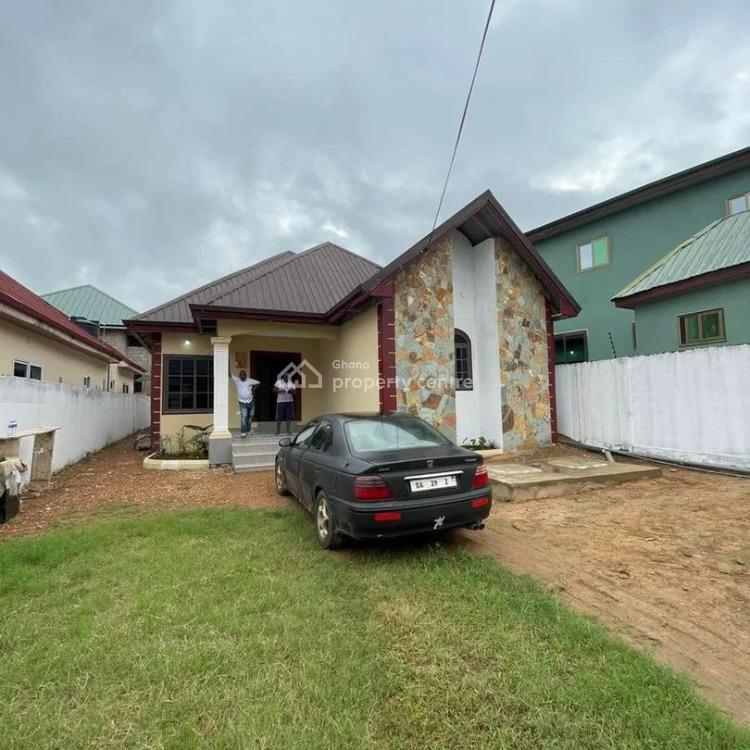 Executive 3 Bedrooms House at Oyarifa, Oyarifa, La Nkwantanang Madina Municipal, Accra, House for Sale